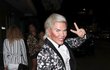 Živý Ken Rodrigo Alves na párty po vyhazovu z Big Brothera