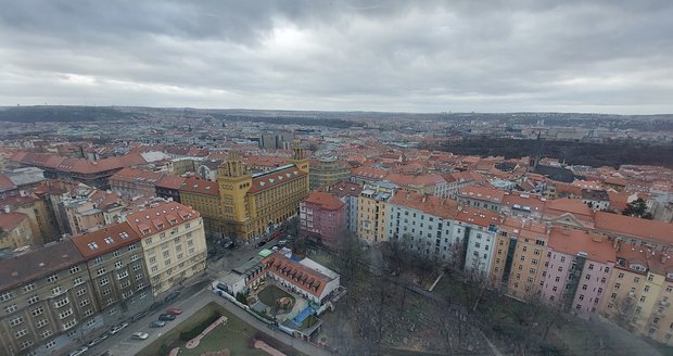 Výhled z televizní věže na Žižkově