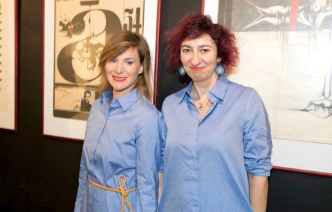 Sestry v triku Krobotová a Babčáková: Na stejné akci ve stejných šatech!
