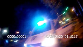 Puberťák (15) vykouřil jointa a vozil po Brně kamarády limuzínou: "Půjčil" si ji od spícího táty