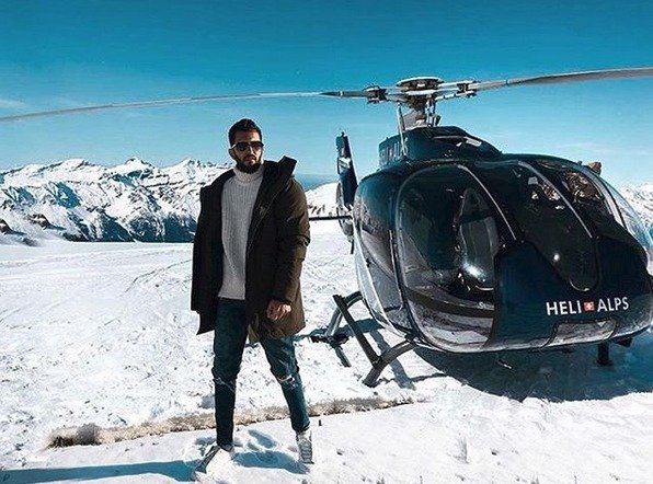 Na hory jedině vrtulníkem.
