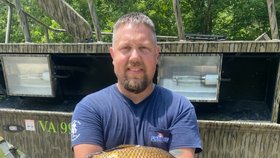 Jeremy Fortner v květnu zaznamenal rekord státu Virginia: chytil 40cm zlatou rybku.