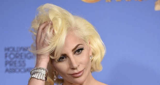 Zpěvačka Lady Gaga dostala cenu za  výkon v seriálu American Horror Story.