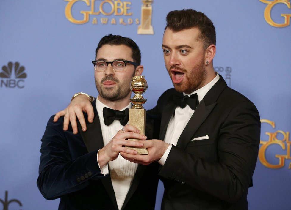 Sam Smith a Jimmy Napes dostali cenu za ústřední hudbu k novému Bondovi.