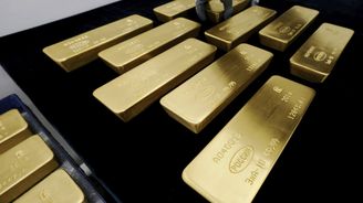 Cena zlata spadla na letošní minimum