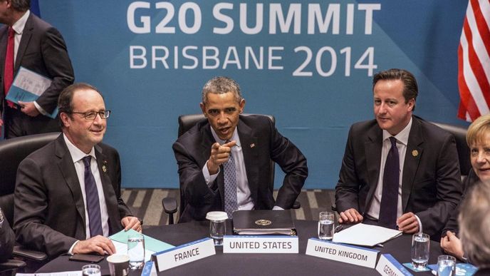 Zleva Francois Hollande, Barack Obama, David Cameron a Angela Merkelová na summitu zemí G20 v Brisbane