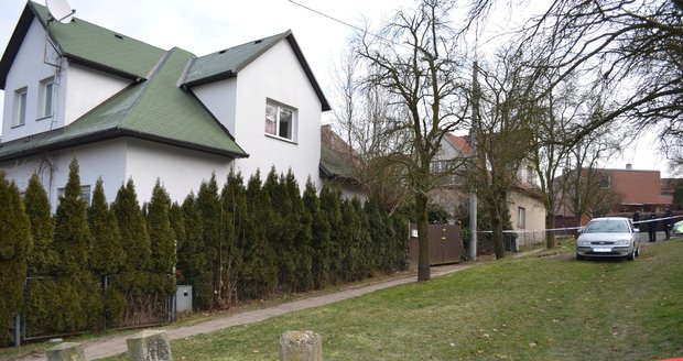 Vyvraždění rodiny ve Zlíně: Jedna z obětí měla na hlavě sáček, tvrdí soused
