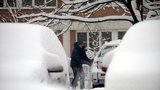 Do Česka se valí sníh: Do půlnoci má napadnout 10 centimetrů