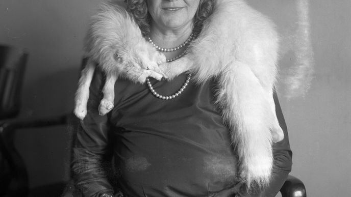 Walburga „Dolly" Oesterreich na snímku z roku 1930