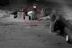 Zlodějka okradla spícího muže v Tišnově za pár sekund.