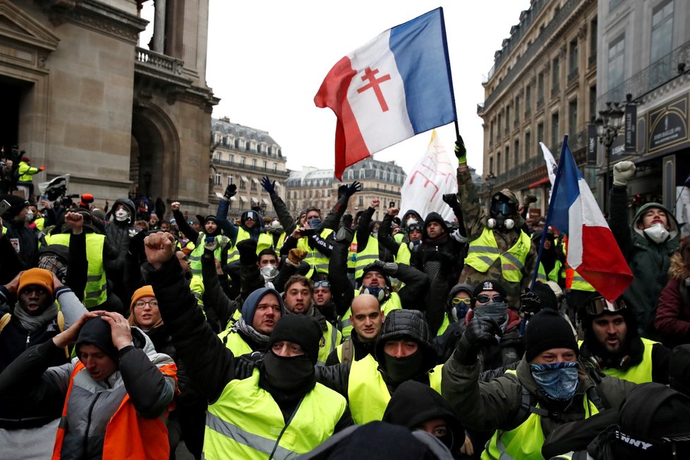 Protesty takzvaných žlutých vest v Paříži (15. 12. 2018)