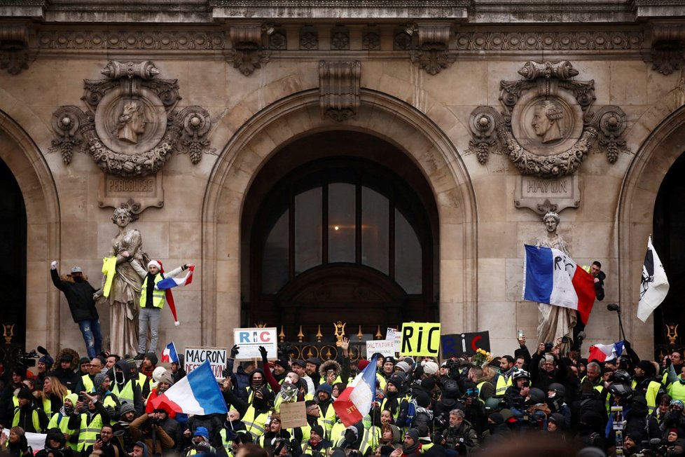 Protesty takzvaných žlutých vest v Paříži (15.12.2018)
