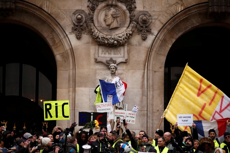 Protesty takzvaných žlutých vest v Paříži (15.12.2018)