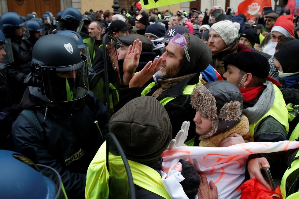 Protesty takzvaných žlutých vest v Paříži (15.12.2018)