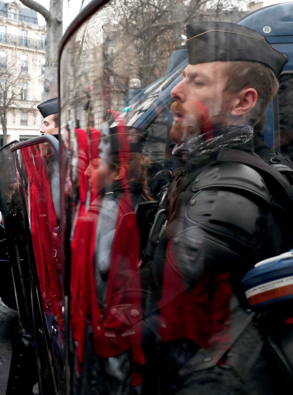 Protesty takzvaných žlutých vest v Paříži (15.12.2018)