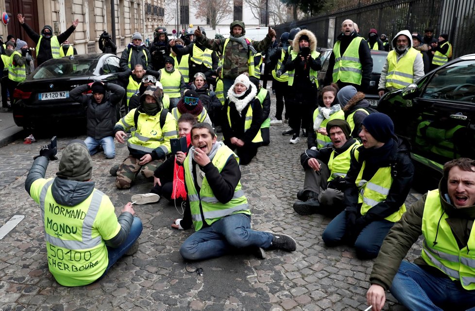 Protesty takzvaných žlutých vest v Paříži (15.12.2018)