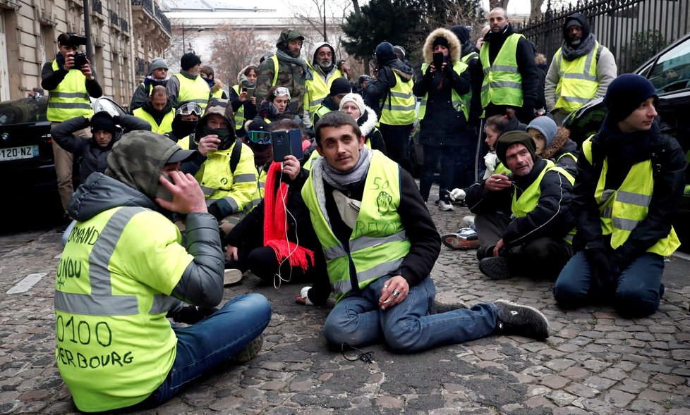 Protesty takzvaných žlutých vest v Paříži (15.12.2018)