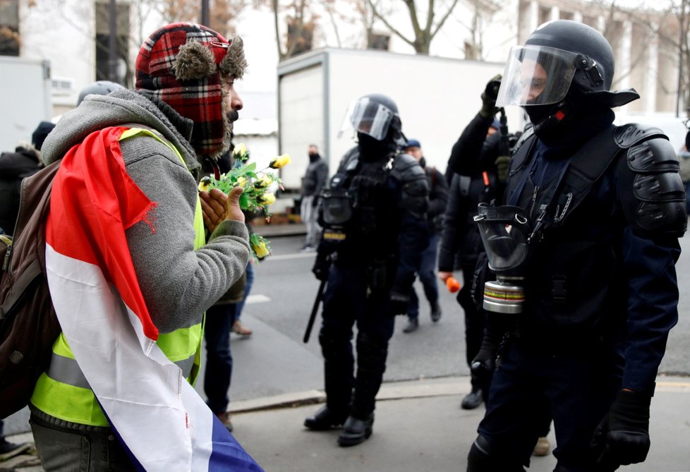 Protesty takzvaných žlutých vest v Paříži (15.12.2018)