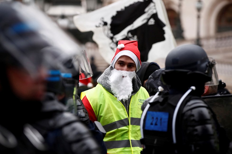 Protesty takzvaných žlutých vest v Paříži (15.12.2018)