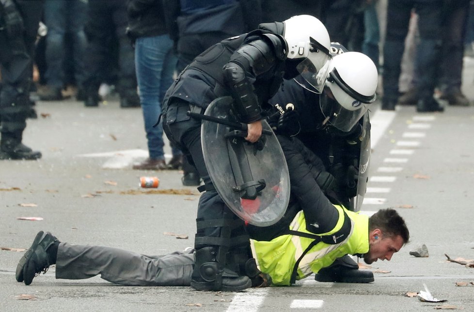 Protesty inspirované francouzským hnutím „žlutých vest“ v Bruselu (8.12.2018)