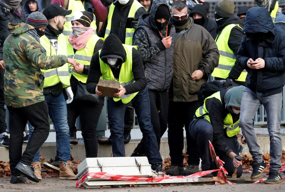 Protesty inspirované francouzským hnutím „žlutých vest“ v Bruselu (8. 12. 2018)