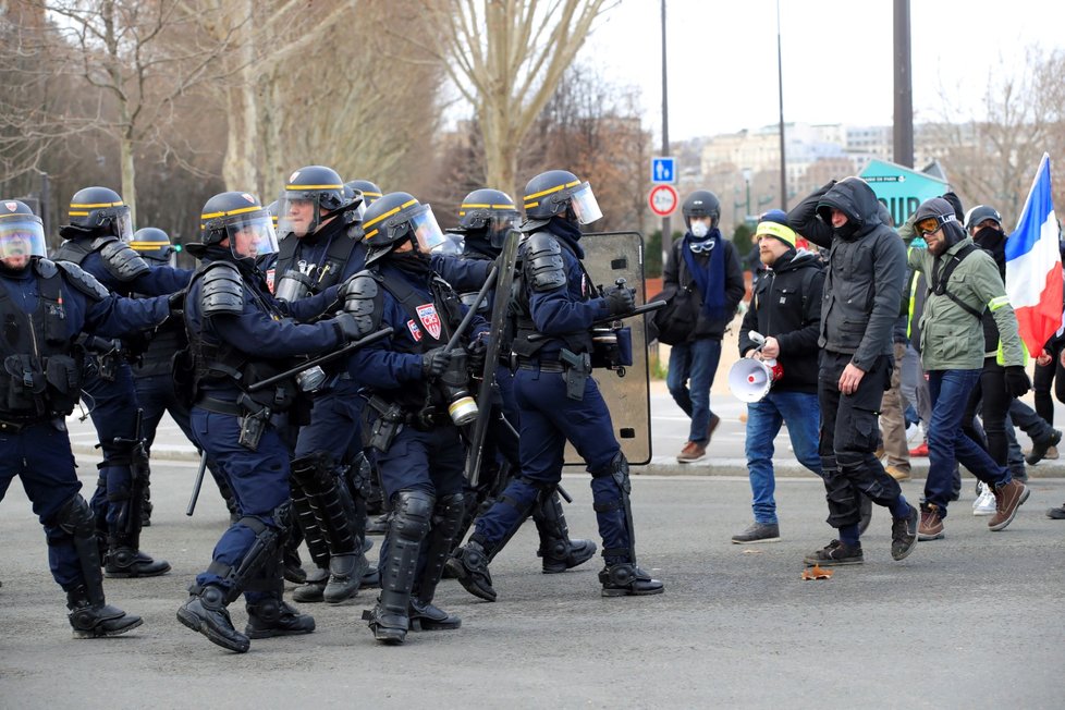 Protesty žlutých vest ve Francii (9.2.2019)