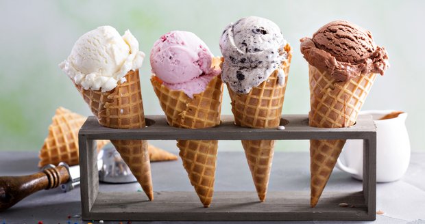 Češi letos vydají za zmrzlinu 8,8 miliardy! Která nám chutná nejvíce a jaká je výrobní cena?