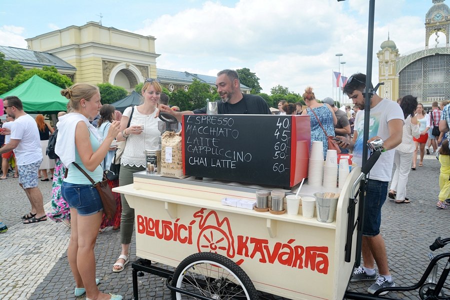 Festival zmrzliny přilákal tisíce Pražanů