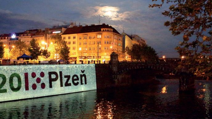 Značku projektu Plzeň 2015 město přijalo za své dočasné oficiální logo