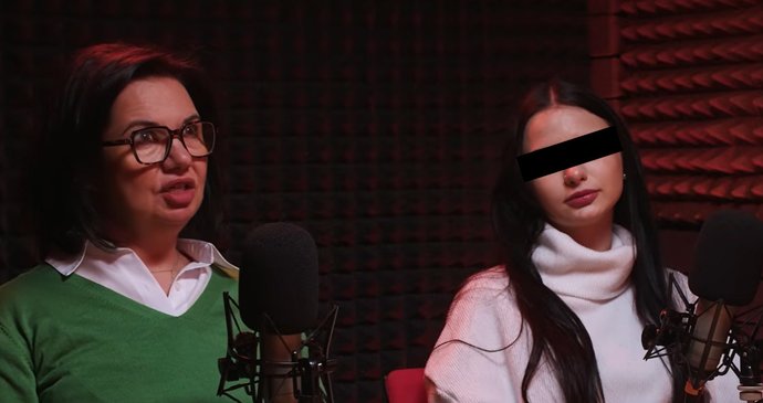 Nella s maminkou Veronikou v podcastu Odvážný