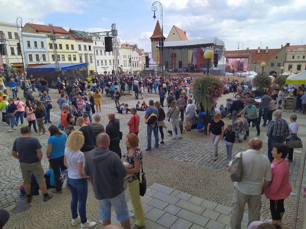 Do města dorazily během tří dnů desetitisíce návštěvníků z domova i zahraničí.