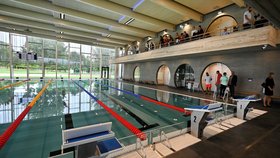 Znojmo otevřelo moderní bazén: Zadlužilo se na 20 let