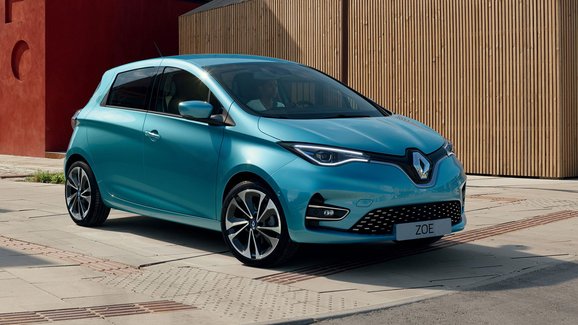 Nový Renault Zoe oficiálně: Vypadá skoro stejně, je ale výkonnější a dojede dále