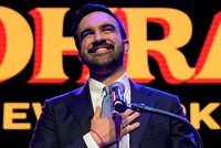 Starostou New Yorku bude nezávislý muslim Mamdani (34). Trump ho označil za komunistu