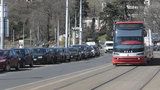 V Praze 4 začínají platit modré zóny. Lemují metro a řeku, budou se rozšiřovat