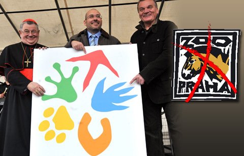Takhle vypadá nové logo pražské zoologické zahrady: Posvětili jej kardinál Duka (vlevo), ředitel Zoo Miroslav Bobek (uprostřed) i primátor Bohuslav Svoboda (vpravo)