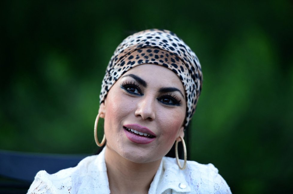 Popová hvězda Arijana Sa´ídová utekla před Tálibánci v americkém letadle.