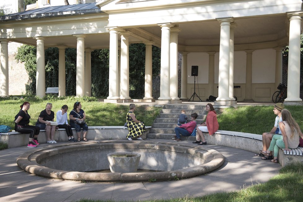 Hudba v parku: Veřejná zeleň města Brna zkrášluje oblíbená místa hudbou.