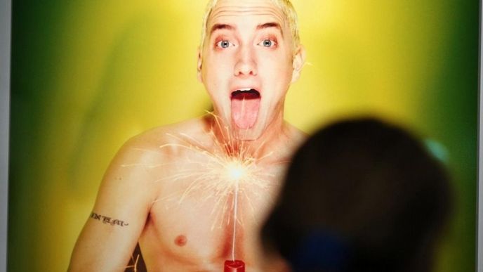 Zpěvák Eminem na fotografii Davida LaChapelle