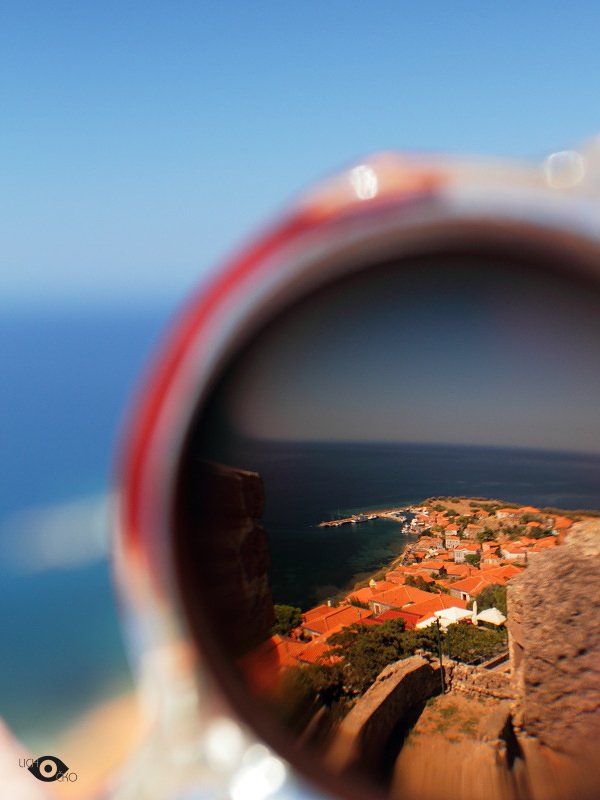 »Brýlovky«, fotografie na nichž Lubomír ukazuje, jak vidí svět.