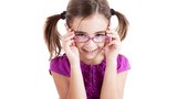 Špatný zrak a sluch může dětem ztížit start ve škole: Odborníci radí, na co máte nárok