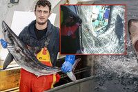 Dramatická záchrana rybáře Maxe (21) helikoptérou: Potrhal ho žralok