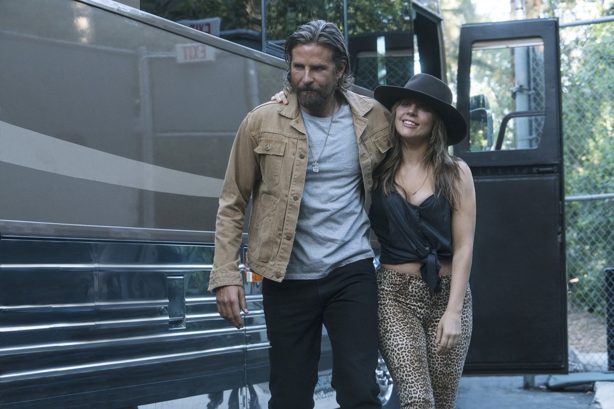 Zrodila se hvězda: Lady Gagaová a Bradley Cooper