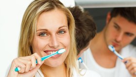 Základem úspěchu je kvalitní kartáček a správné čištění zubů