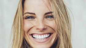 Tohle jsou přírodní zázraky pro zářivě bílé zuby! Odborníci v péči o ústa se shodli na pěti z nich