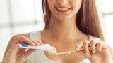 Jakých 7 složek by měla obsahovat vaše zubní pasta?