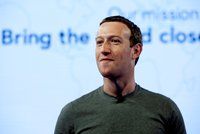 Zuckerberg má velký plán. Chce propojit Facebook s Instagramem a WhatsAppem