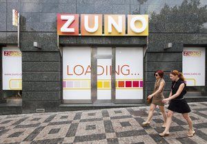 Pobočka Zuno Bank na Václavském náměstí v Praze