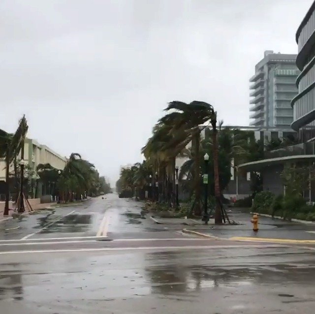 Hurikán Irma minul Miami, ale zpustošil velkou část Floridy.