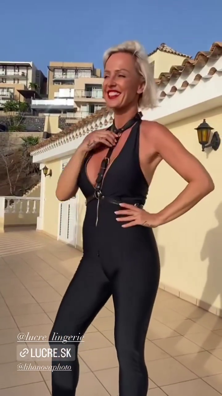 Zuzana Belohorcová v sexy outfitu 